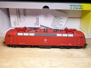 Trix 22603 H0 Elektrolok BR 120 125-0 der DB Epoche 4/6 neuwertig mit DSS+ LED - Bild 1 von 10