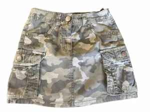 Next Co UK Girls Mini Skirt Size 8, Army green/gray camouflage pattern, pockets. - Picture 1 of 12