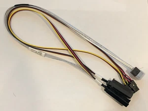 SuperMicro CBL-SAST-0757 MINI SAS HD-2 SAS+8P 2x4(5,12V)GPU PWR,BLK,INT,50CM - Picture 1 of 1