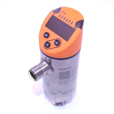 IFM Evaluation Unit w/ Display for PT100/PT1000 Temperature Sensors TR2439 - Image 1 of 4