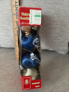 Vtg NIB Commodore Unbreakable Boutique Tree Decorations Satin Push Pin Ornaments - Picture 1 of 6