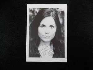 Tiffany Chapman Actress Hand Signed Autographed Photograph - Imagen 1 de 3