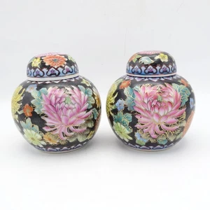 Juego de dos tarros de jengibre antiguos chinos Famille Noire pequeños - Imagen 1 de 4