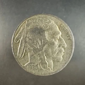 Buffalo Nickel 1930 detalle bien usado - Imagen 1 de 4