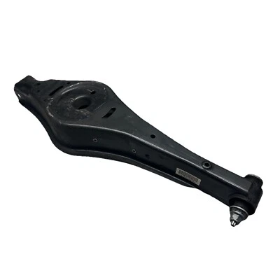Braço de controle inferior direito ou esquerdo Audi TTS Mk2 Quattro 2008-2014 + parafuso fabricante de equipamento original - Imagem 1 de 4