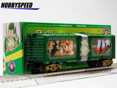 LIONEL WIZARD OF OZ ILLUMINATED RED SLIPPERS BOXCAR O GAUGE train 2428050 NEW - Image 1 of 4