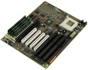 Jetway J-656B Socket 7 Intel 430FX PCI Isa Ide / Ata + 4x 4MB RAM - Picture 1 of 2
