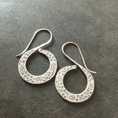 ARTISAN Fine Silver Earring WOMEN GIFT Ethereal Elegance: Silver Drops A101 - Image 1 of 4