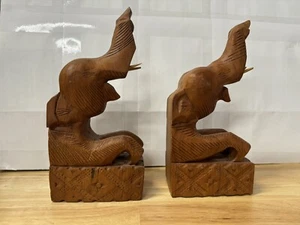Vintage Pair of Handcarved Wooden Elephant Bookends - Picture 1 of 11