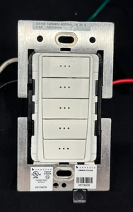 Vantage DS15TE-LWNA, DS-Series Easytouch II Keypad Station 1-Gang 5-Button-White - Picture 1 of 8