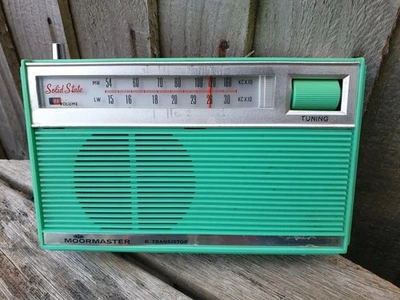 Solid State Moormaster 6 Transistor Radio Green 1960's 1970's Vintage Working - Image 1 of 4