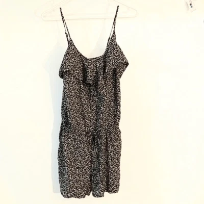 Gap black and white Romper size XS - Image 1 of 4