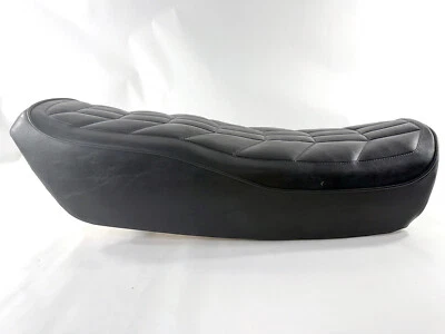 OEM KAWASAKI 1982-83 GPZ 550 ASIENTO 53001-1208 Foto 1 de 4