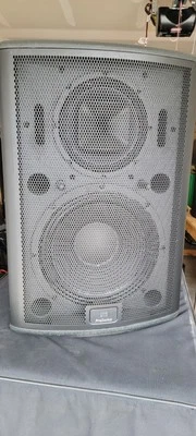 Altavoz alimentado de 3 vías PreSonus StudioLive 312AI 2000W 12"  Foto 1 de 4
