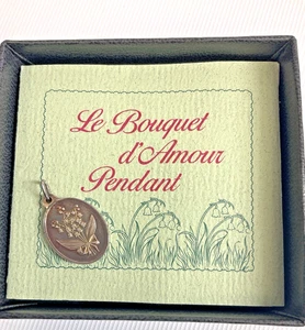 Franklin Mint Le Bouquet D'amour Pendant - Picture 1 of 4
