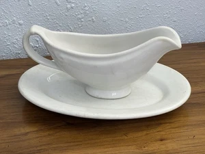 Vintage WWII Era USQMC Gravy Boat & Saucer Shenango China New Castle PA - Picture 1 of 6