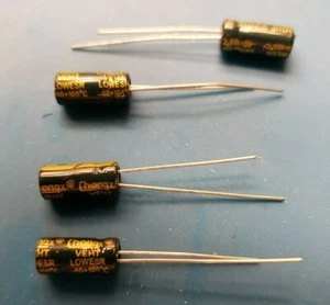 4 pcs - 220uf 10v 105c radial electrolytic capacitors USA SHIPPING/SOLD - Picture 1 of 7