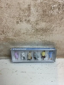 PREISER #14117, HO 1:87, TRAVELLERS, MODEL RAILWAY FIGURES - Foto 1 di 3