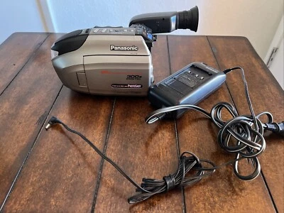 Panasonic Video Camera  PV-L779D PARTS ONLY - Image 1 of 4