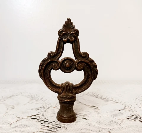 Large Vintage Brass Ornate Finial 4" Lamp or Chandelier Part Cover