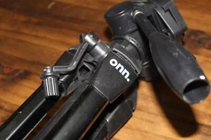 ONN Large Telescopic Camera Tripod with Level Indicators Photography Please READ - Picture 1 of 9