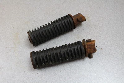 Honda CB400F Super Sport 1975 reposapiés trasero clavijas juego peldaños par L9-3027 Foto 1 de 4