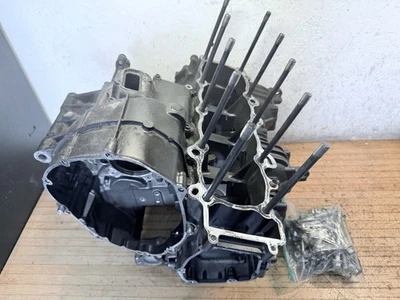 2009-14 Yamaha YZF R1 Engine Motor Complete Lower End Block Crank Cases - Image 1 of 4