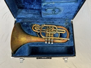 YAMAHA YMP 202M MARCHING MELLOPHONE + YAMAHA CASE - Bild 1 von 13