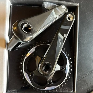 SRAM Force 1 11 Speed Carbon Crankset - 006118355002 - Picture 1 of 6