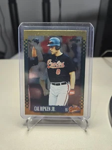 Cal Ripken Jr. 1995 Score Gold Rush Insert #3 Baltimore Orioles HOF - Picture 1 of 2