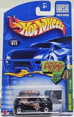 Hot Wheels 2002/011 - Treasure Hunt 11/12 - Mini Cooper - Bild 1 von 2