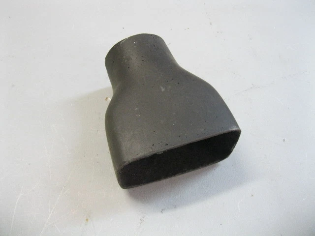 Transportador derecho Ferrari 308 GT4 Dino # 40376709 Foto 1 de 1