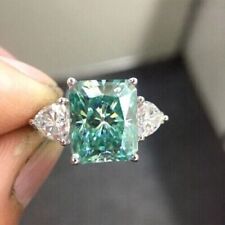 Splendido anello con diamante trattato blu da 5 ct, taglio radioso, grande...