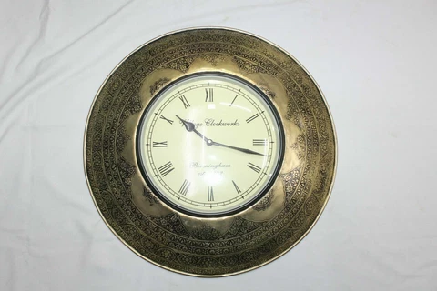 Shield clock wall steel yellow dhal hanging engraved handmade C630 Cover