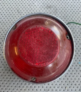 Morris Major Tail Light Lucas # L618 - Suits either LH or RH Side - Picture 1 of 4