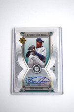 2007 Upper Deck Ultimate Team Marks FELIX HERNANDEZ #39/60 AUTO Seattle Mariners