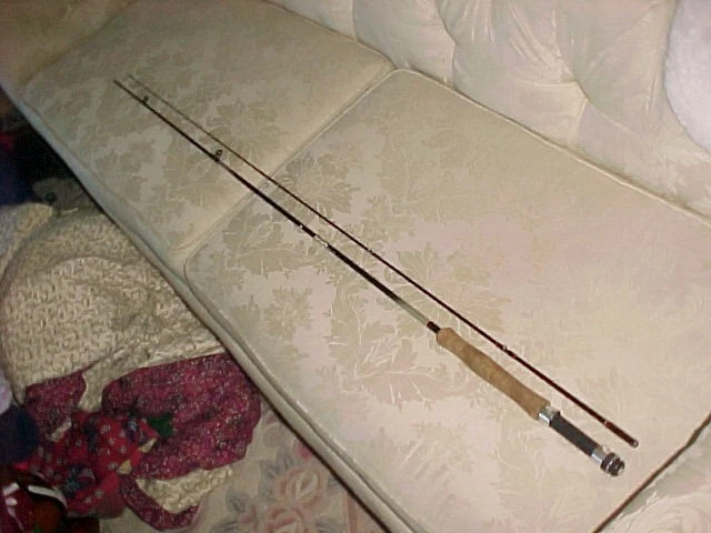 Vara de mosca Abu Garcia Maxxair BMF 8667 grafite 8 pés 6 polegadas - Imagem 1 de 4