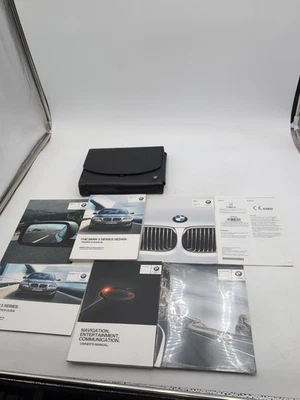 13 2013 BMW Serie 5 528i 535i 550i xDrive manual del propietario con navegación Foto 1 de 3