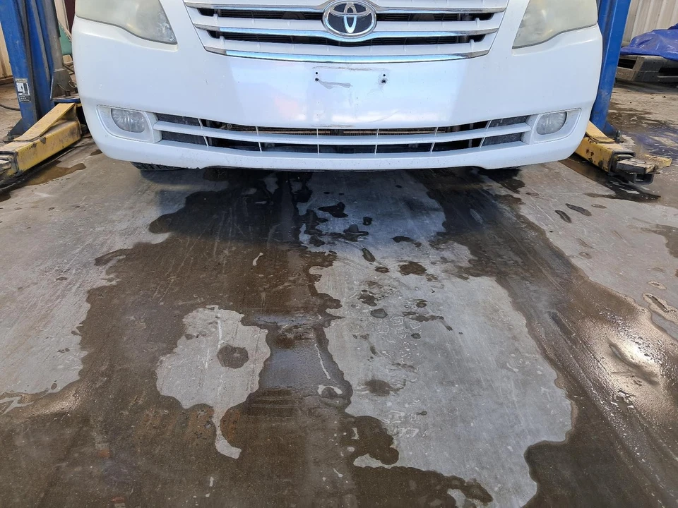 Б/у ходовые огни подходят: 2006 Toyota Avalon противотуманный бампер установлен класса A - Изображение 1 из 4