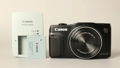 Canon PowerShot SX700 HS 16.1MP Digital Camera Wi-Fi 30x Zoom Full HD Video - Image 1 of 4