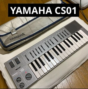 YAMAHA CS01 Keyboard Synthesizer w/ Soft Case Tested from Japan FedEx JP MG01 - Picture 1 of 10
