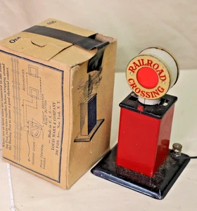 Vintage Marx #406 O-scale Electric Crossing Signal in orig box; tested and works - Picture 1 of 11