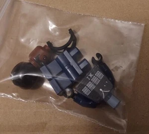 💯 LEGO Marvel Male SHIELD Agent Minifigure Brand New Unassembled - Picture 1 of 2