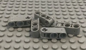 LEGO 5 Part 42003 Light Bluish Gray Technic Axle and Pin Connector Perpendicular - Picture 1 of 1