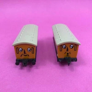 Trenes de juguete ERTL Thomas The Tank Engine & Friends Annie & Clarabel 1987 década 1980 - Imagen 1 de 5