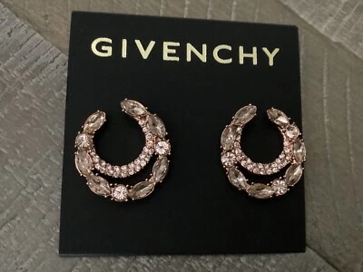 NUEVO CON ETIQUETAS GIVECHY Pendientes Aro Pequeños Doble Piedra Pavé Cristal Tono Plata, 0.82" Foto 1 de 4