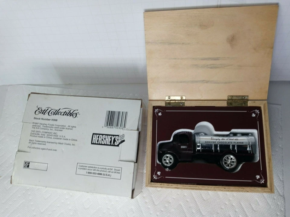 Camión cisterna ERTL H306 HERSHEY'S JARABE MACK (AÑO 1997) Foto 1 de 4