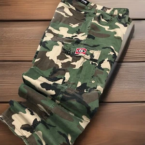 Vintage Interstate Green Camo Cargo Pants Baggy Jeans Skate 90s Y2K - Picture 1 of 13