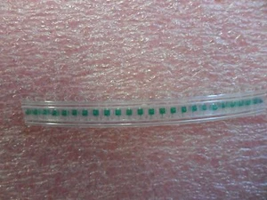 HLMP6800 HLMP6800A.GR  LED GREEN DIFFUSED 2SMD GULL WING (50 PER LOT) - Picture 1 of 4