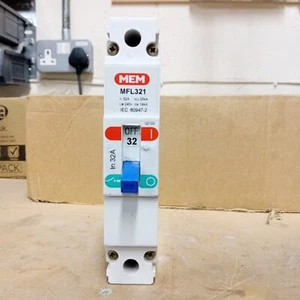 MEM / MEMSHIELD 2 - MFL321 - 32 Amp  single phase 25KA  M.C.C.B. (VAT incl.) - Picture 1 of 8